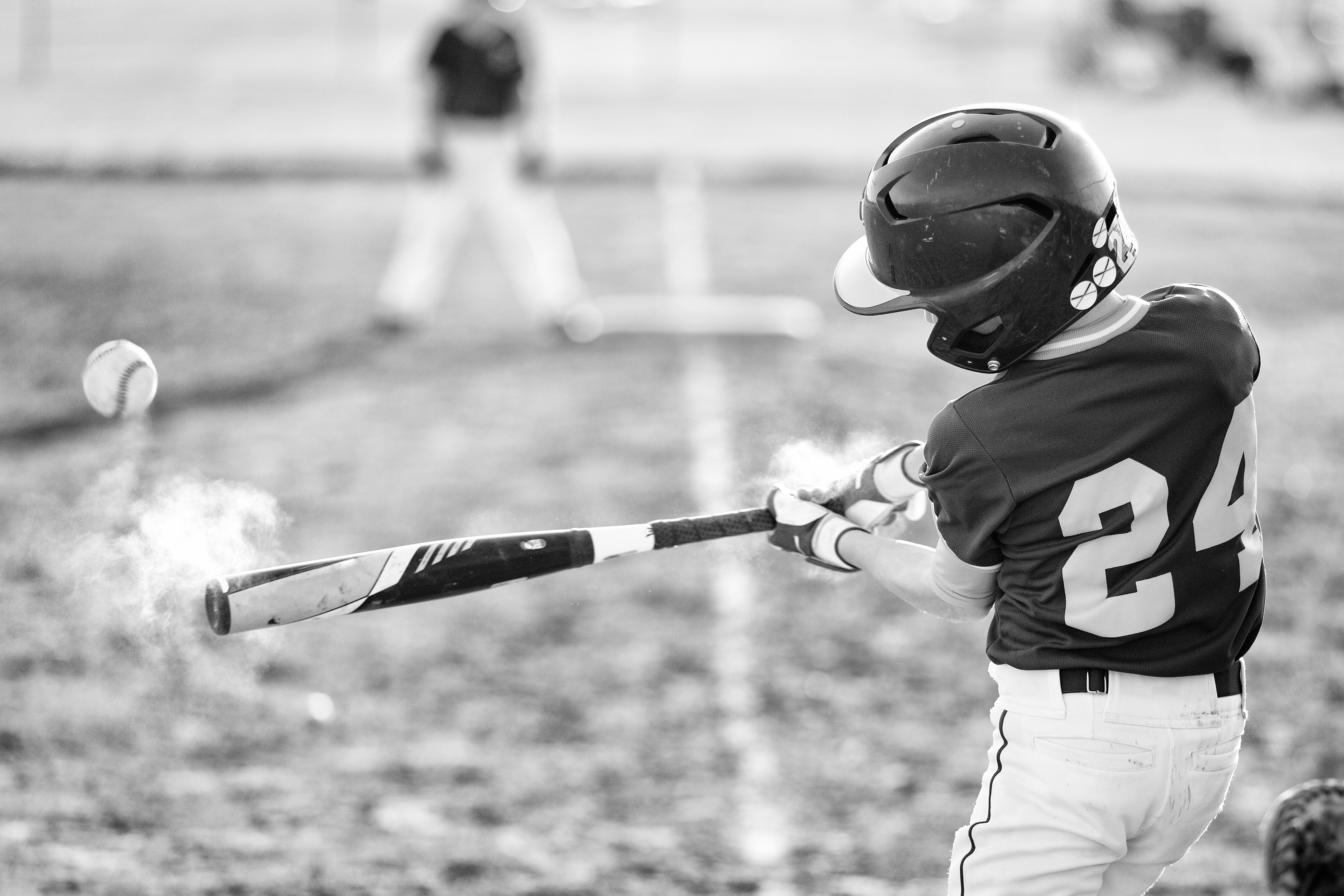 The Psychology of the "Hot Bat": How "Maxed Out" Gear Changes the At-Bat